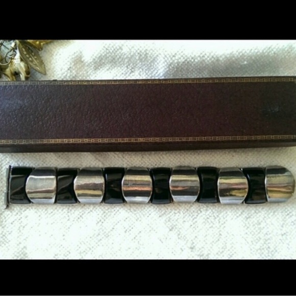 Saks Fifth Avenue Vintage Estate Silver & Black Onyx Bracelet - Picture 2 of 4